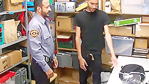 Sexy young slut loves to fuck