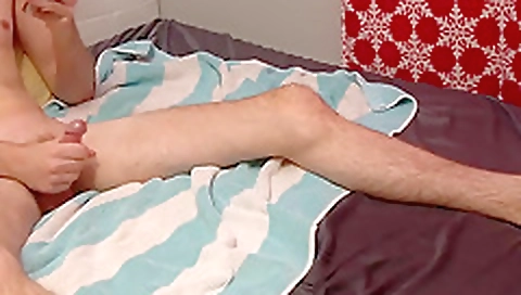 Married guy with perfect ass