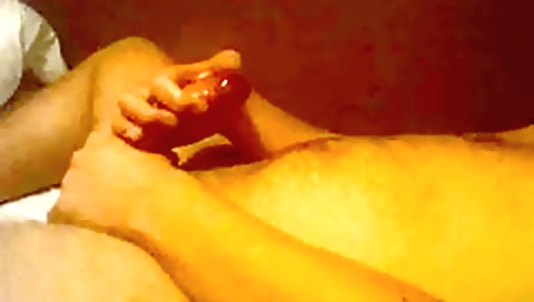 Sexy cutie screwed in the car