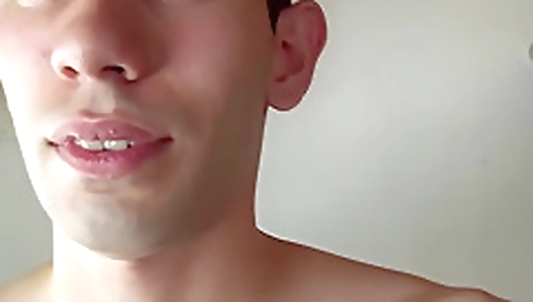 Hawt sweetheart likes to be punished