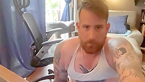 Spanish girl loves the shower andia