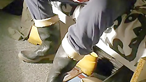 Sexy young chick gets her pussy eaten