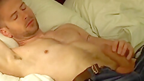 Hawt sweetheart is ready for a strip