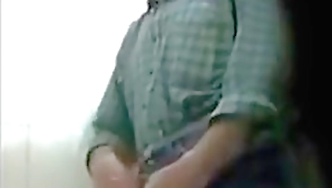 Hawt babe gets her pussy pounded