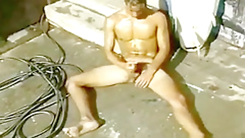 Sexy blonde with a sexy terrif and share dildo gazoo