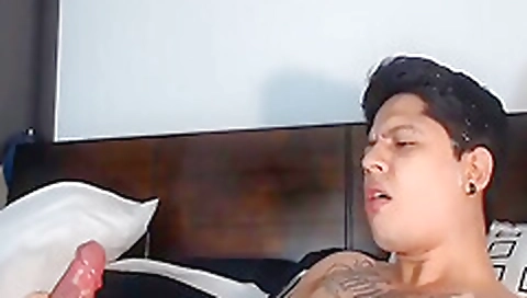 Sexymala gets her pussy drilled in the kitchen