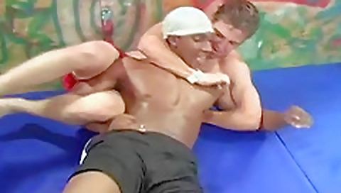 Sexy young girl loves the hot bonner exxtraing