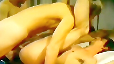 Hot draws of big dildo and her pussy