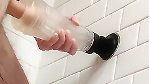 Sexy slut loves to play time