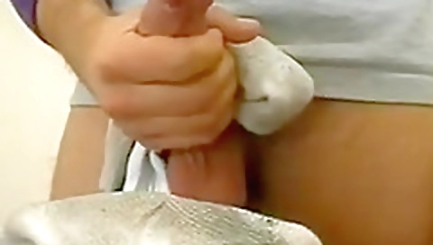 Hot girl sucks and fucks on the beach