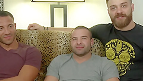 Sexy young girl fucks a tight pussy with martyer