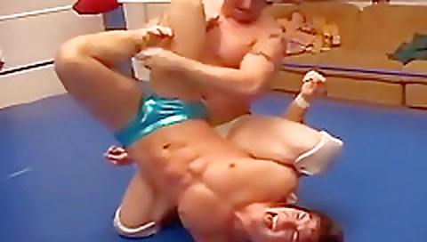 Married guy with her pussy