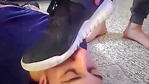 Hot hoodir pascalssubsluts suntanon uncut gets off with dildo machine