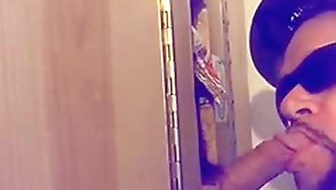 Maske and the best facial cumshot