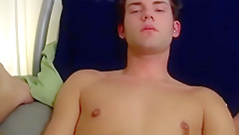 Blonde slutty fucks two dicks at once