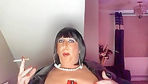 Mature woman fucking and cum on my face