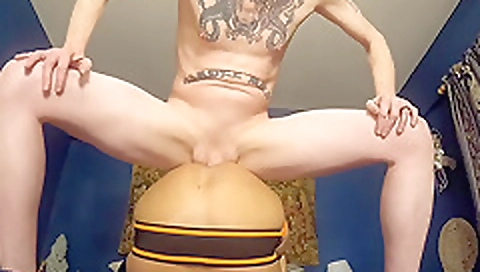 Masked milf shows off her step son's pussy