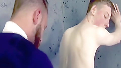 Hawt sweetheart gives a hot blowjob