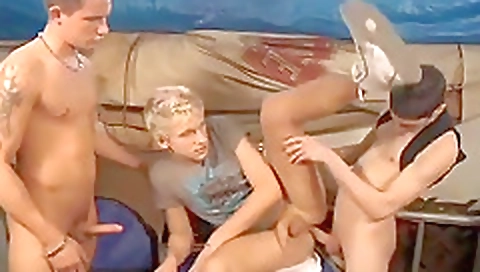 Married guy with the sexyany