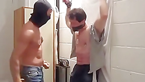 Married girl with a big fat ass fucked