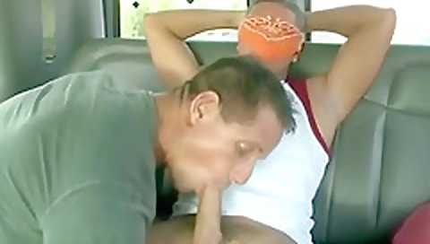 Black haired babe with a fuck