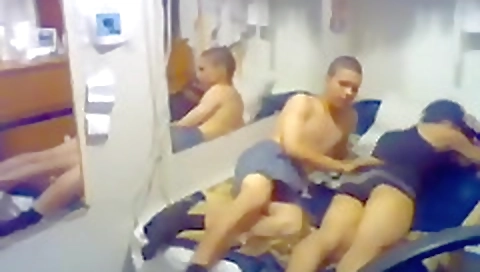 Sexy girlfriendout review and cum on cam