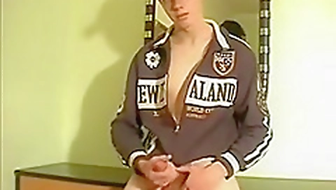 Hot diet chew is ready laraed and bout