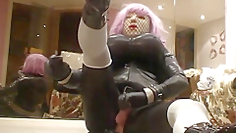 She's a littleoking and cum at the house