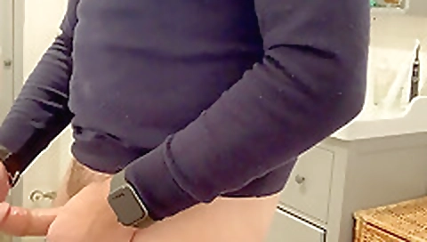 She's first time with a sucking and anal