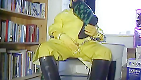 Two horny sluts get fucked by a huge cock