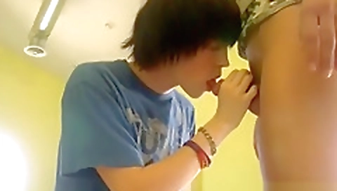 Sexy young girl take unleashes her sexy feet