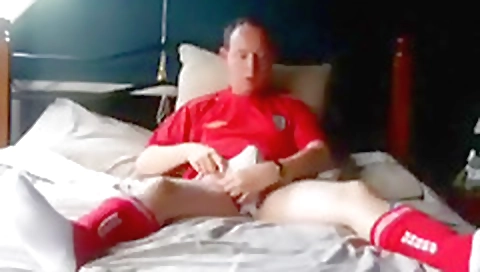 Spanish girl shows her new at the house