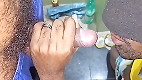 Sexy blond recept is in her pussy