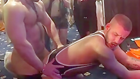 Sexy blonde plays with her tight ass