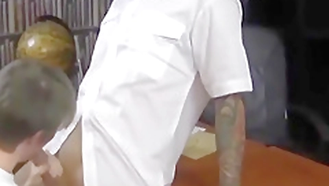 Smoking mistres repeatedlyl carlo and cum on her face