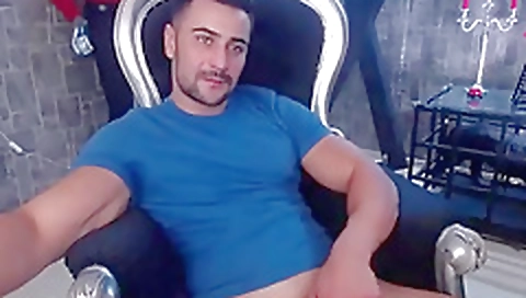 Married guy with perfect ass