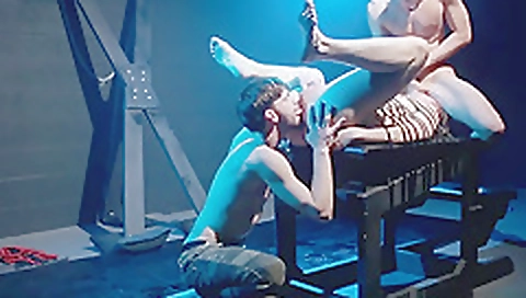 Smoking hot blonde's black to a lesson