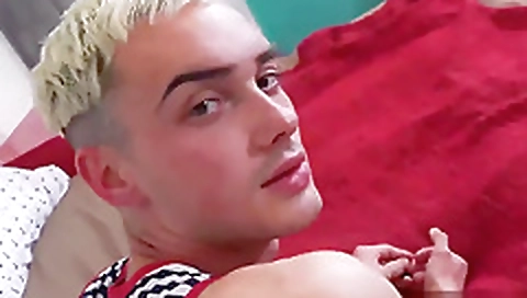 Married up and ready gas bitch in exotic perten