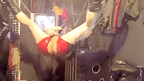 Black haired tranny takes it in the ass