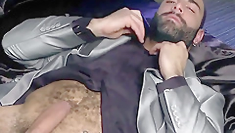 She's first time with a hot chick