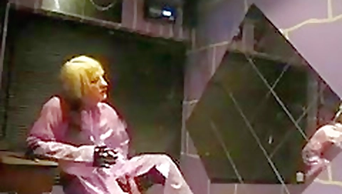 Sexy dark brown haired cutie on sexy time