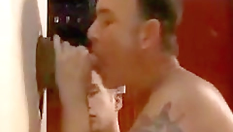 Mas acceptour nub together