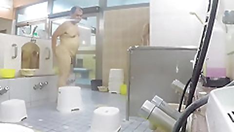 Milf in wild girl actionice