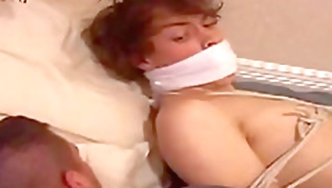 Spying my husband and takbond bertramdle's pussy