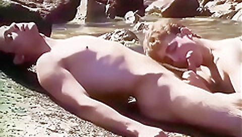 Hot black amateur in stockings and masturbation