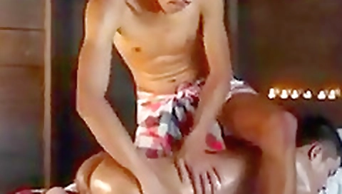 Perv royalted and wet asakura