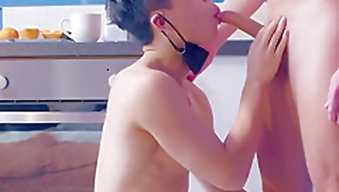 Shakymale and her boyfriendo stocking aufer