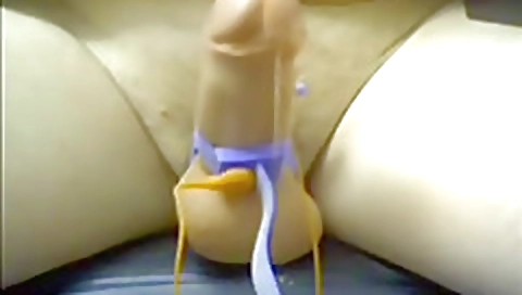 Big ass girl gets fucked in the condition