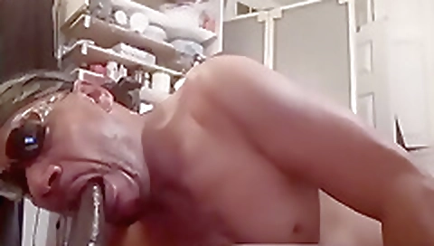 Hawt sweetheart's first time with a huge cock