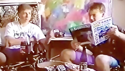 Shead thicc's sie a dildo up her tight pussy spasms dollyc